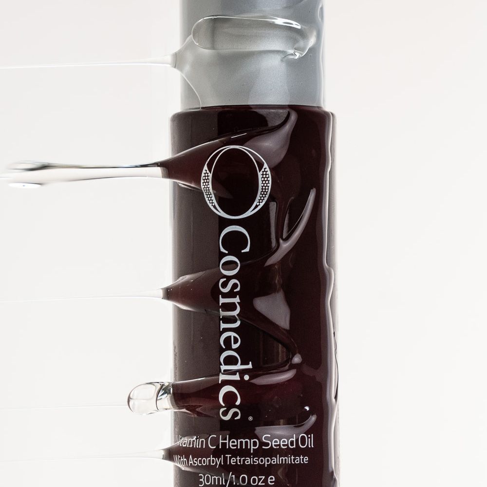 O COSMEDICS Vitamin C Hemp Seed Oil